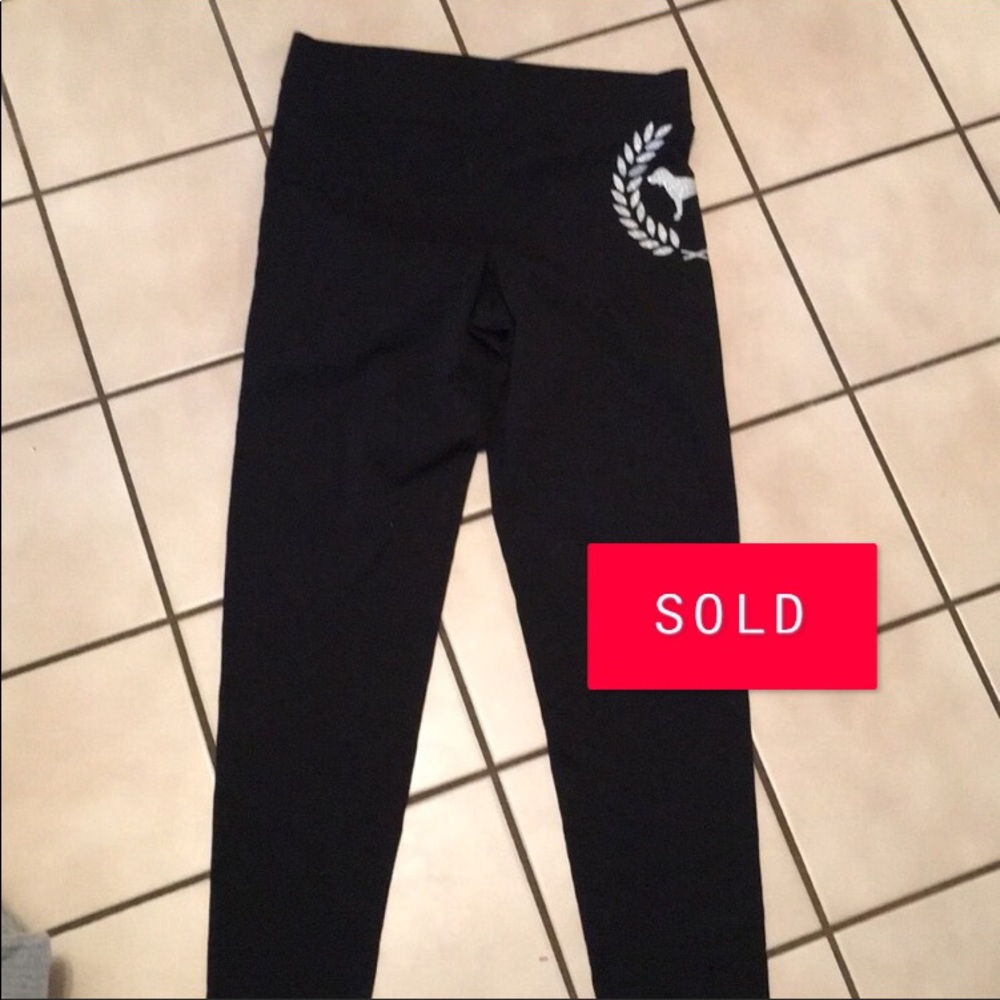 *sold*Pink Victoria’s Secret leggings brand new.